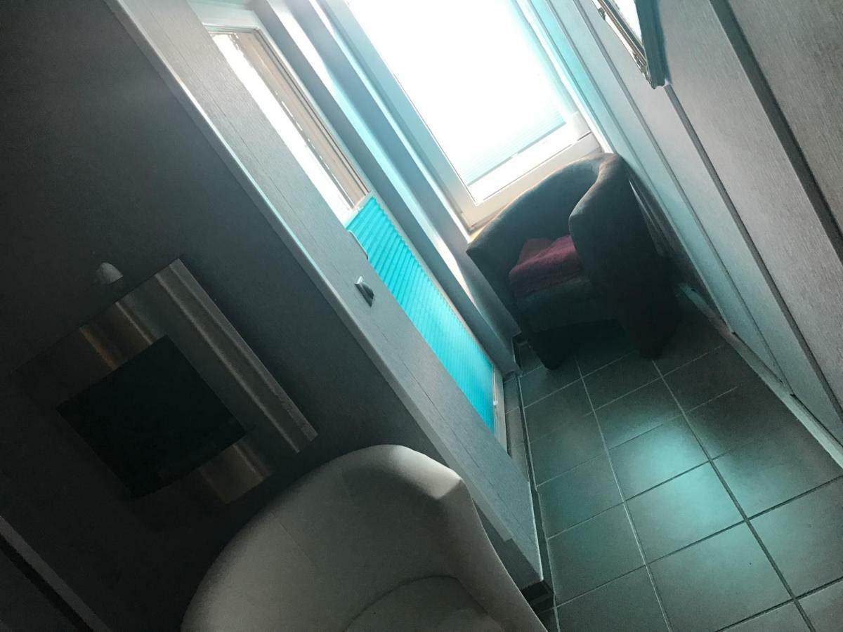 Messe Apartment & Rooms Haenigsen מראה חיצוני תמונה