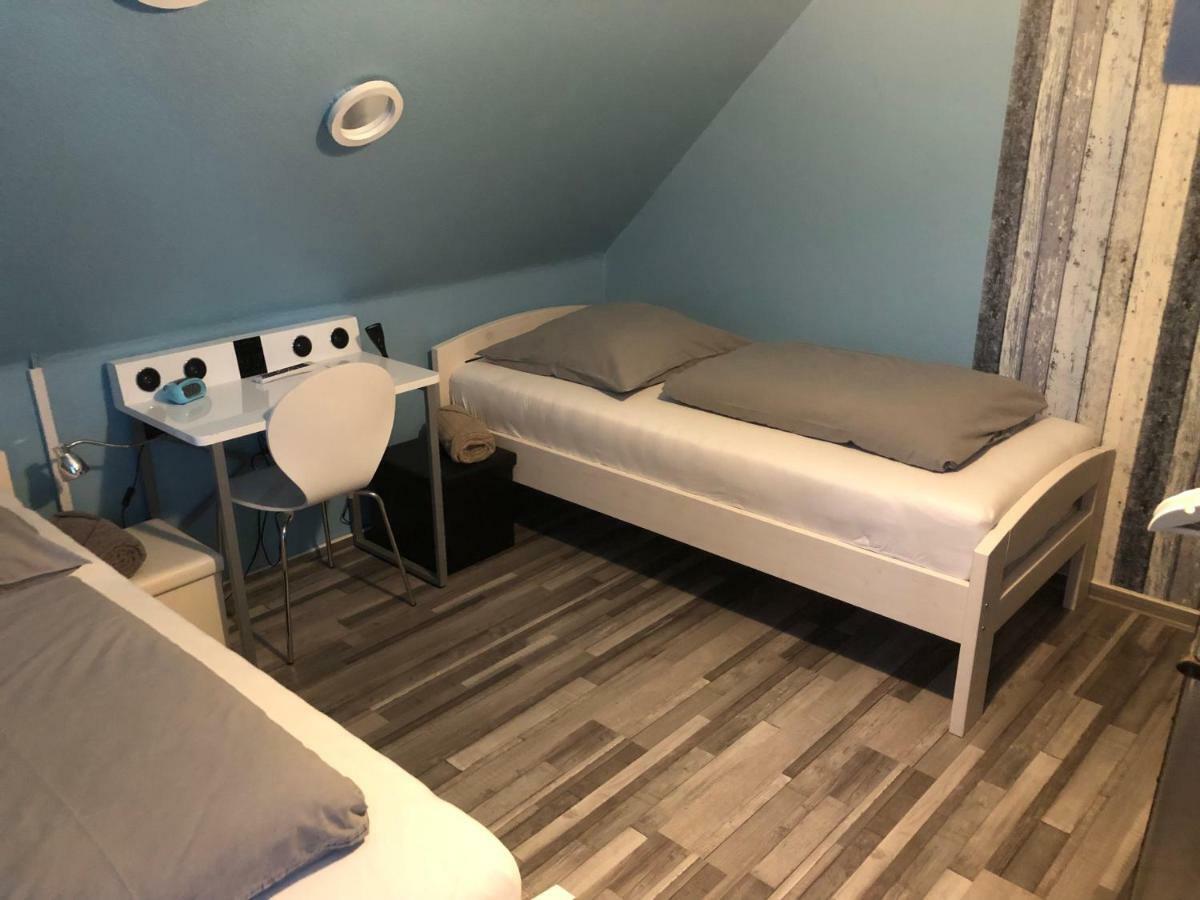 Messe Apartment & Rooms Haenigsen מראה חיצוני תמונה