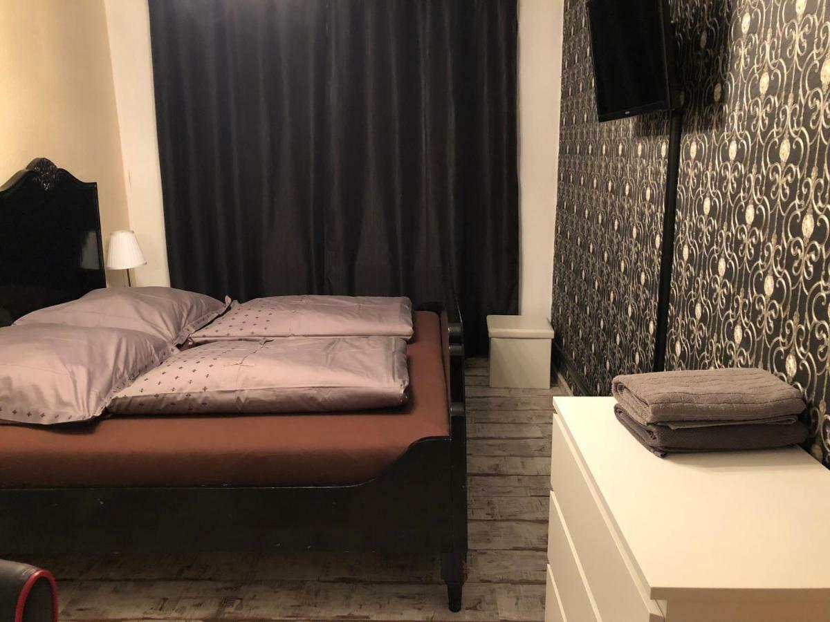 Messe Apartment & Rooms Haenigsen מראה חיצוני תמונה